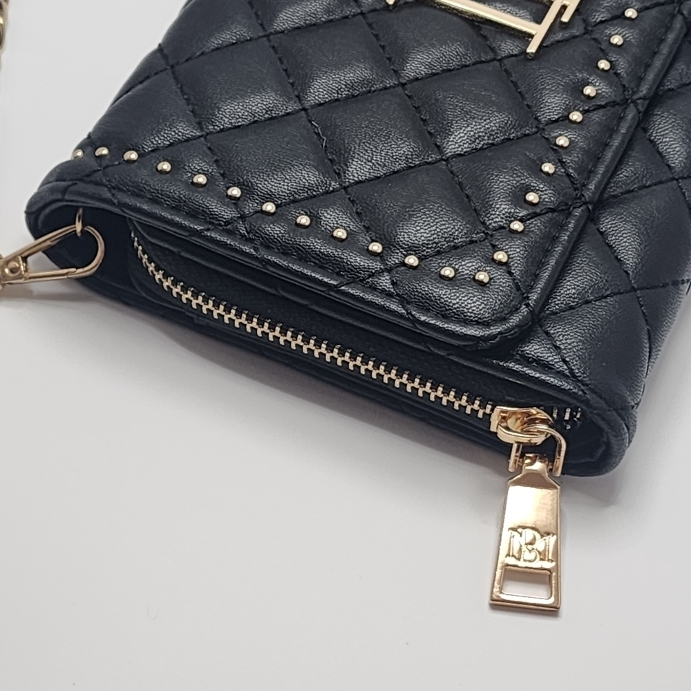 Badgley Mischka Quilted Crossbody Wallet - Picture 3 of 10